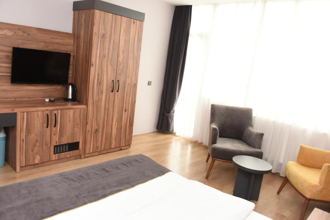 Istanbul Safir Hotel Bagian luar foto